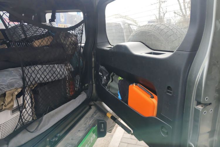 Used 212 T01 2024 2.0T Explorer Trunk