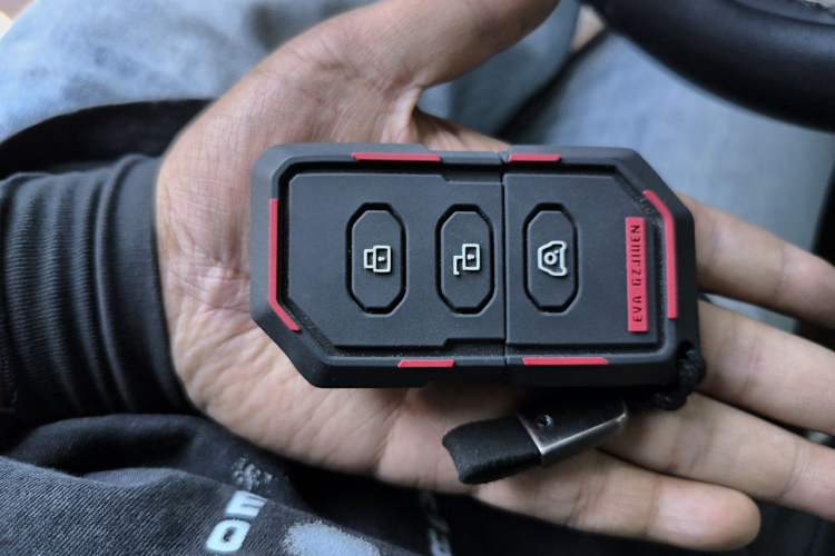 Used 212 T01 2024 2.0T Mechanic Vehicle Key
