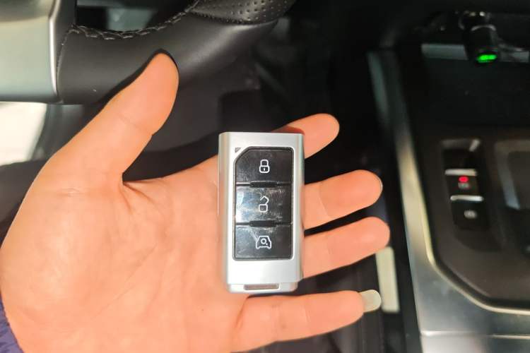 Used 212 T01 2024 2.0T Mechanic Vehicle Key