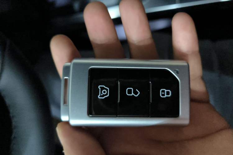 Used 212 T01 2024 2.0T Mechanic Vehicle Key