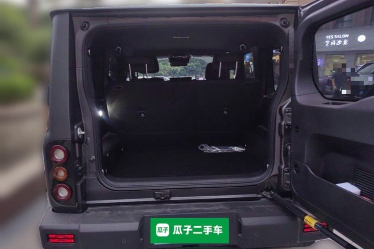 Used 212 T01 2024 2.0T Mechanic Trunk