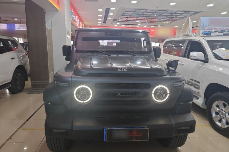Used 212 T01 2024 2.0T Explorer Exterior 1