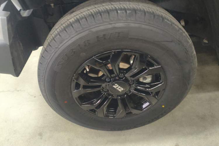 Used 212 T01 2024 2.0T Mechanic Exterior 7