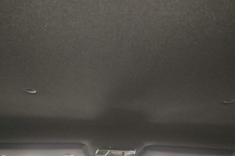 Used 212 T01 2024 2.0T Mechanic Headliner