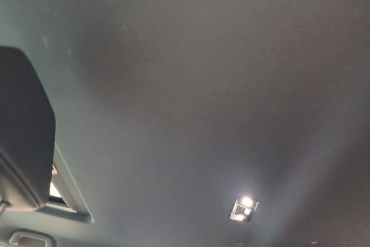 Used 212 T01 2024 2.0T Explorer Headliner