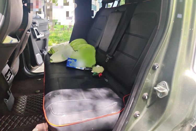 Used 212 T01 2024 2.0T Mechanic Left Rear Seat
