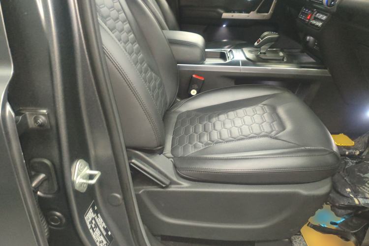 Used 212 T01 2024 2.0T Mechanic Right Front Seat
