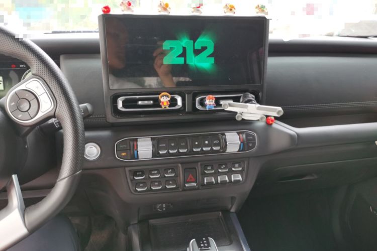 Used 212 T01 2024 2.0T Explorer Audio And AC Panel