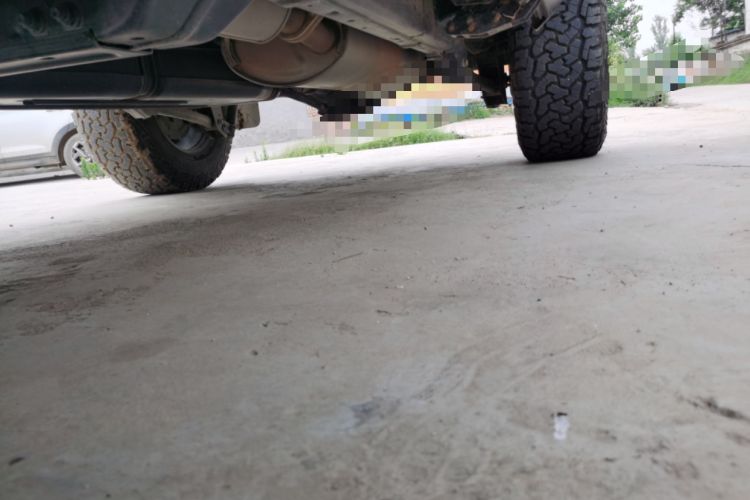 Used 212 T01 2024 2.0T Explorer Chassis Front Left