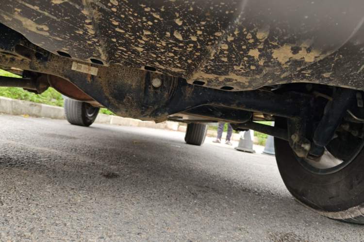 Used 212 T01 2024 2.0T Explorer Chassis Rear