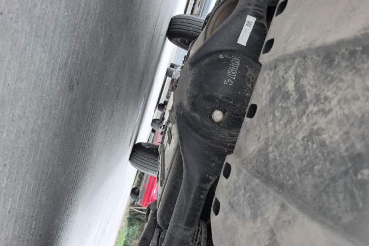 Used 212 T01 2024 2.0T Mechanic Chassis Rear