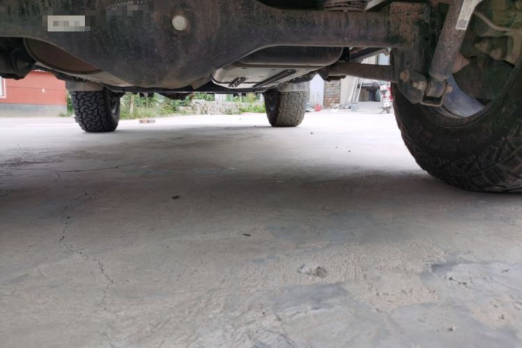 Used 212 T01 2024 2.0T Explorer Chassis Rear