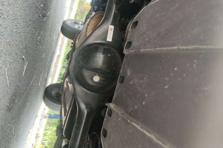 Used 212 T01 2024 2.0T Mechanic Chassis Rear
