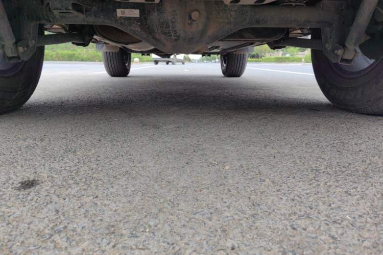 Used 212 T01 2024 2.0T Mechanic Chassis Rear