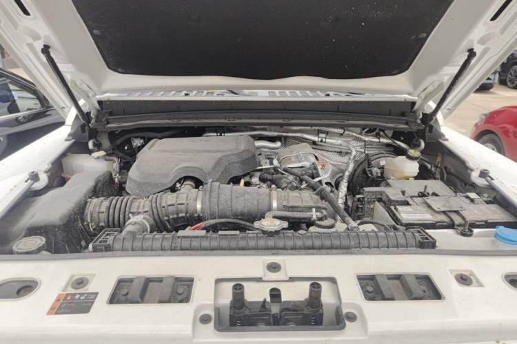 Used 212 T01 2024 2.0T Mechanic Engine Bay