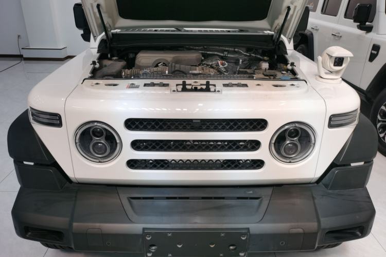 Used 212 T01 2024 2.0T Mechanic Engine Bay