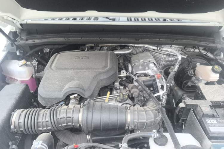 Used 212 T01 2024 2.0T Mechanic Engine Bay