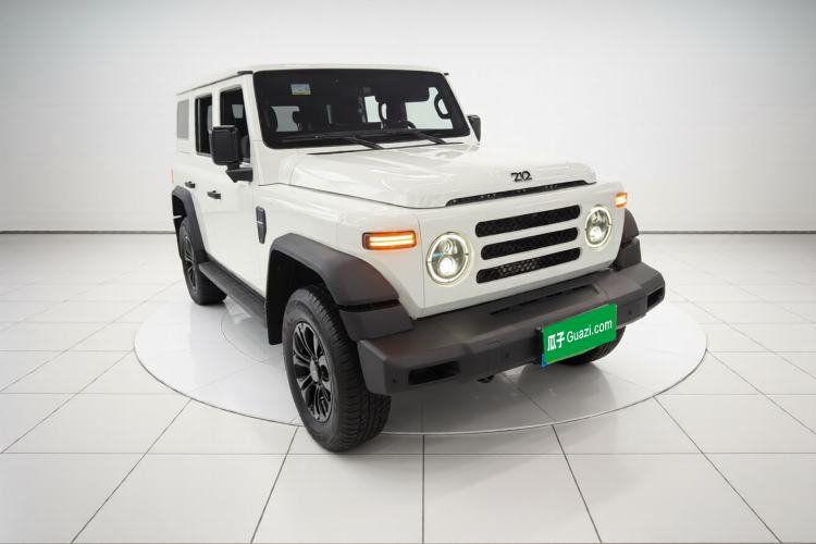 Used 212 T01 2024 2.0T Mechanic Exterior 1