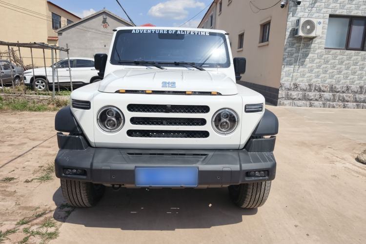 Used 212 T01 2024 2.0T Mechanic Exterior 1