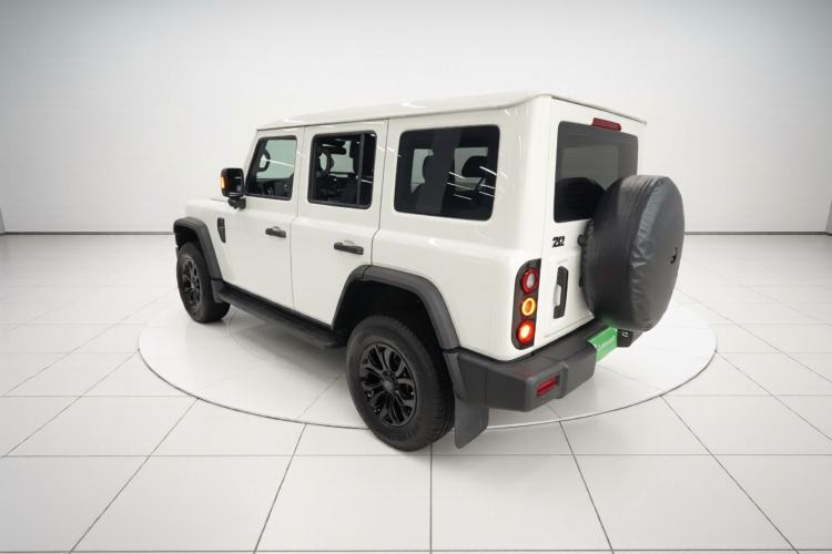 Used 212 T01 2024 2.0T Mechanic Exterior 2