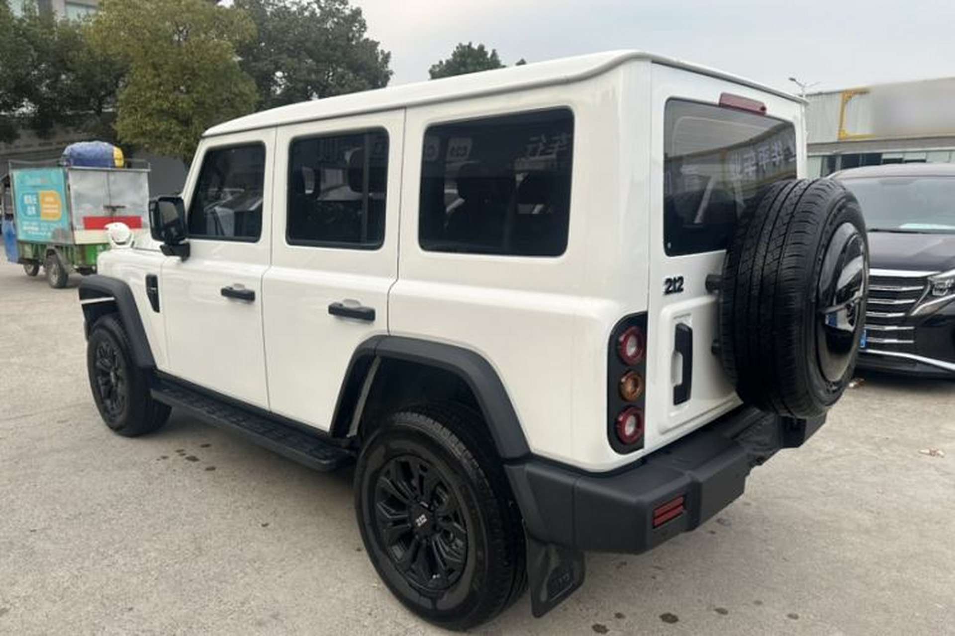 Used 212 T01 2024 2.0T Mechanic Exterior 3