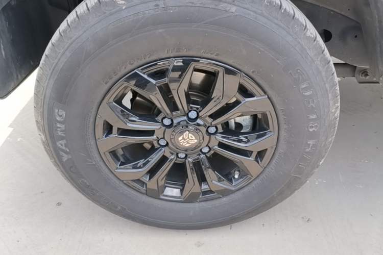 Used 212 T01 2024 2.0T Mechanic Exterior 4