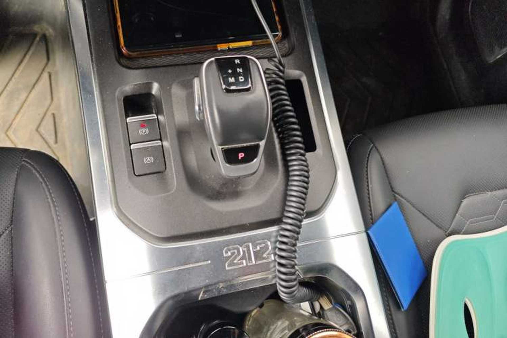Used 212 T01 2024 2.0T Explorer Gear Lever