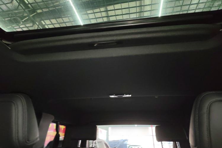 Used 212 T01 2024 2.0T Explorer Headliner
