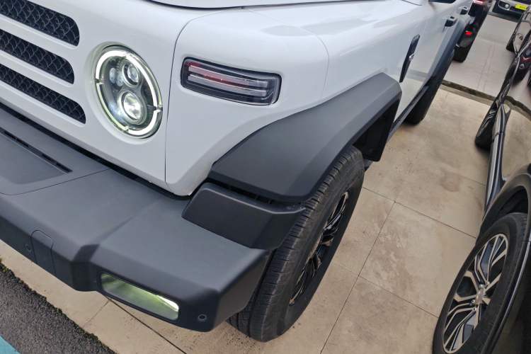 Used 212 T01 2024 2.0T Explorer Left Front Headlight