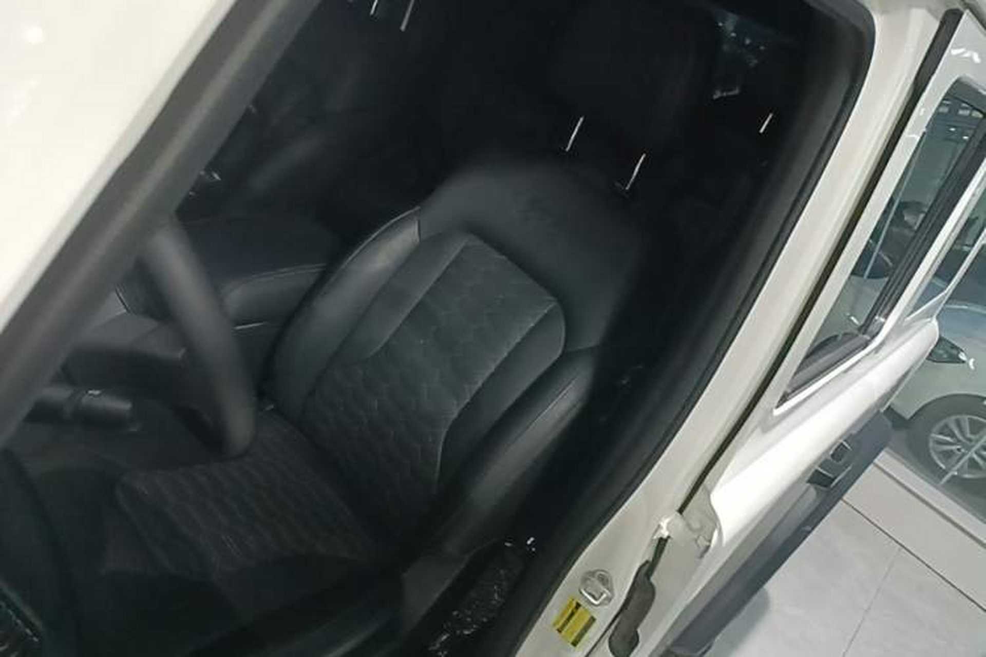 Used 212 T01 2024 2.0T Mechanic Left Front Seat