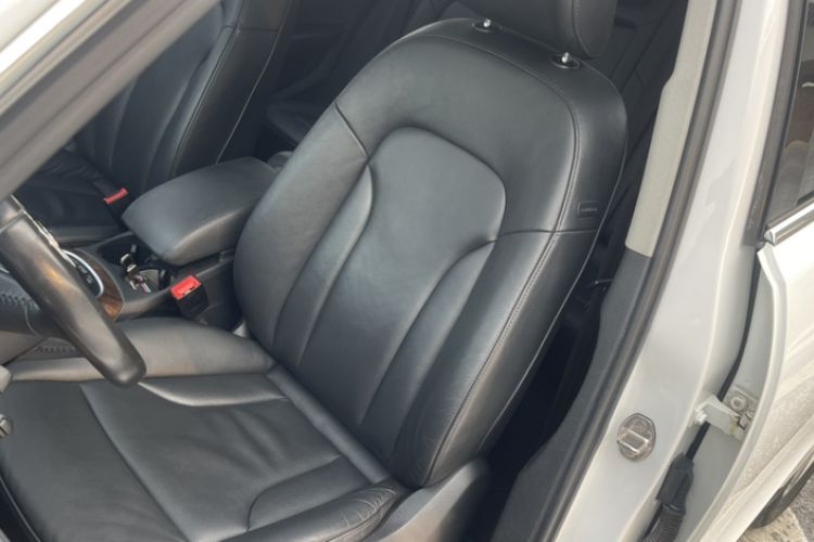 Used 212 T01 2024 2.0T Mechanic Left Front Seat