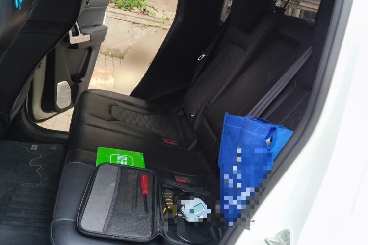 Used 212 T01 2024 2.0T Mechanic Left Rear Seat