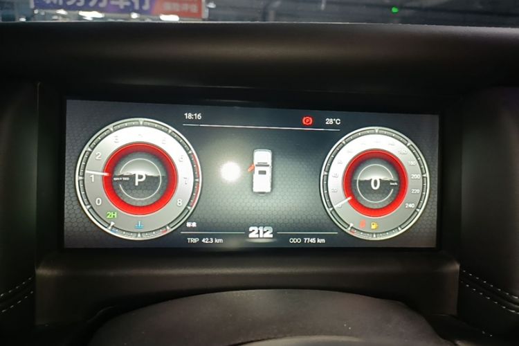 Used 212 T01 2024 2.0T Mechanic Odometer Close Up