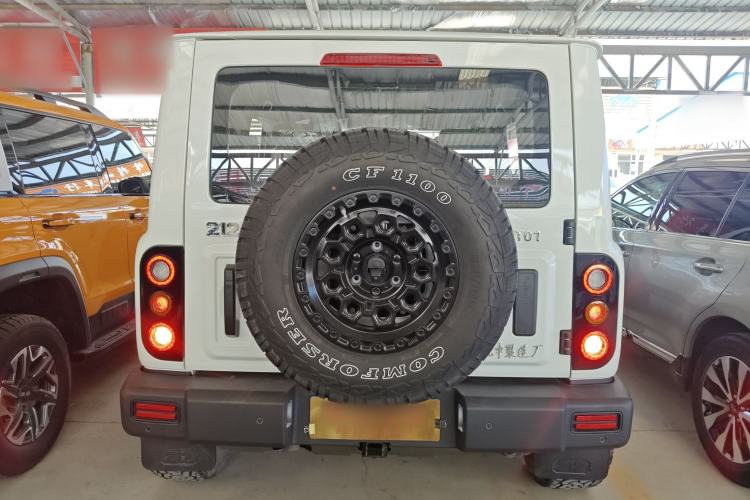 Used 212 T01 2024 2.0T Mechanic Rear