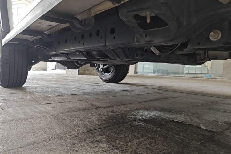 Used 212 T01 2024 2.0T Mechanic Right Side Sill