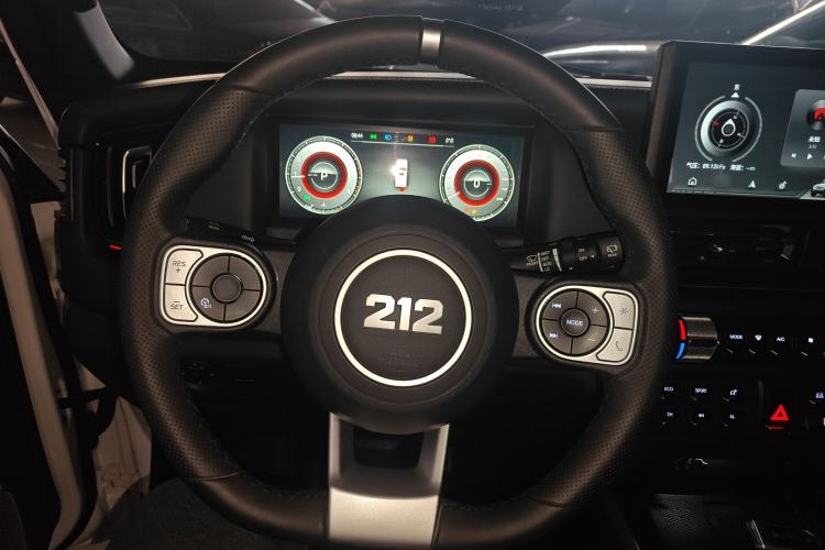 Used 212 T01 2024 2.0T Mechanic Steering Wheel