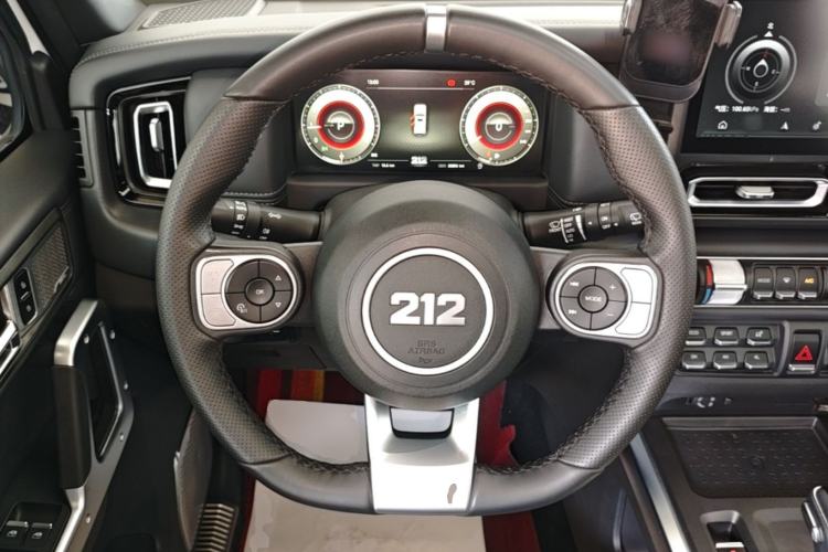 Used 212 T01 2024 2.0T Mechanic Steering Wheel
