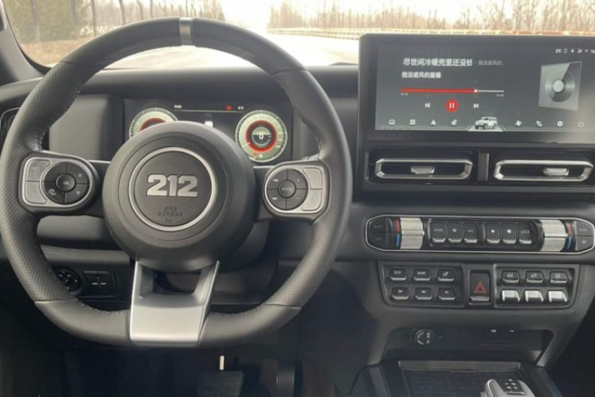 Used 212 T01 2024 2.0T Mechanic Steering Wheel