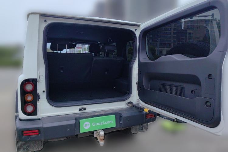 Used 212 T01 2024 2.0T Mechanic Trunk
