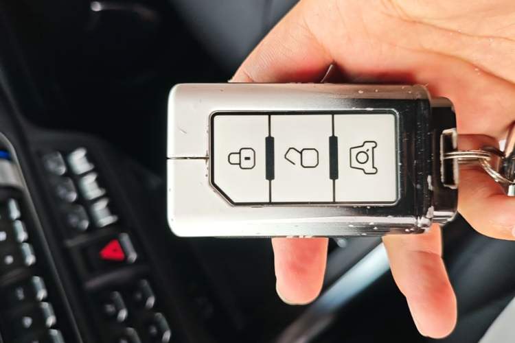 Used 212 T01 2024 2.0T Mechanic Vehicle Key