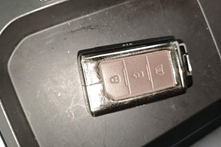 Used 212 T01 2024 2.0T Mechanic Vehicle Key