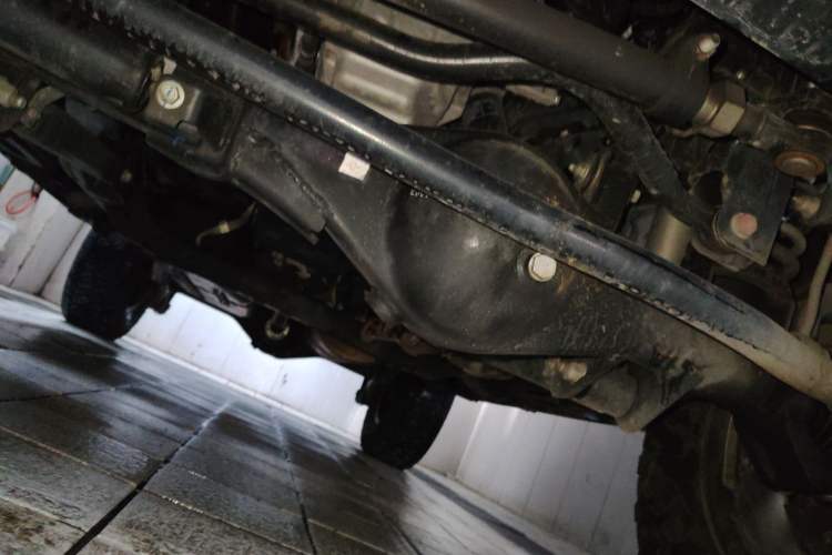 Used 212 T01 2025 2.0T Changfeng Chassis Front