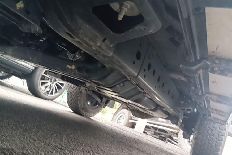 Used 212 T01 2025 Model 2.0T Diesel Chassis Front Left