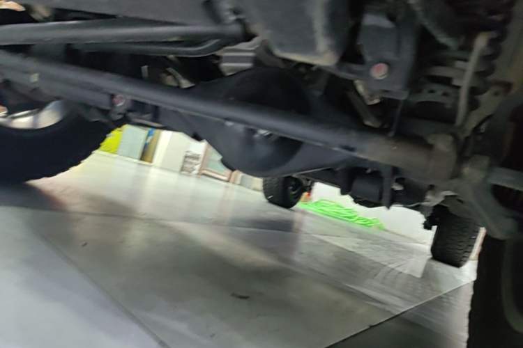 Used 212 T01 2025 2.0T Changfeng Chassis Front Left