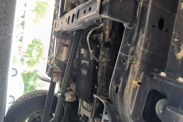 Used 212 T01 2025 2.0T Changfeng Chassis Front Right