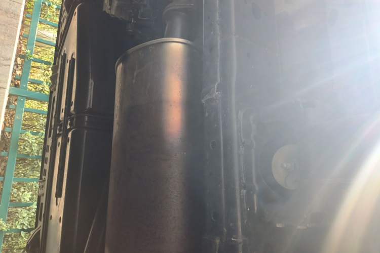 Used 212 T01 2025 2.0T Changfeng Chassis Rear Left