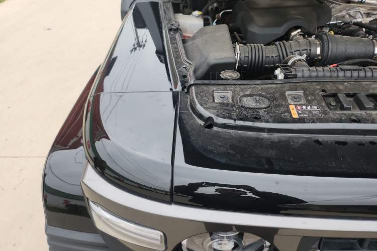 Used 212 T01 2025 2.0T Changfeng Engine Bay Right