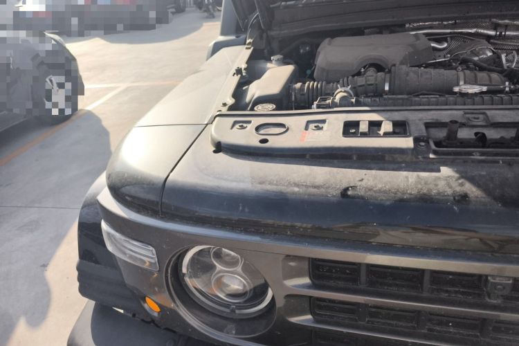 Used 212 T01 2025 2.0T Changfeng Engine Bay Right