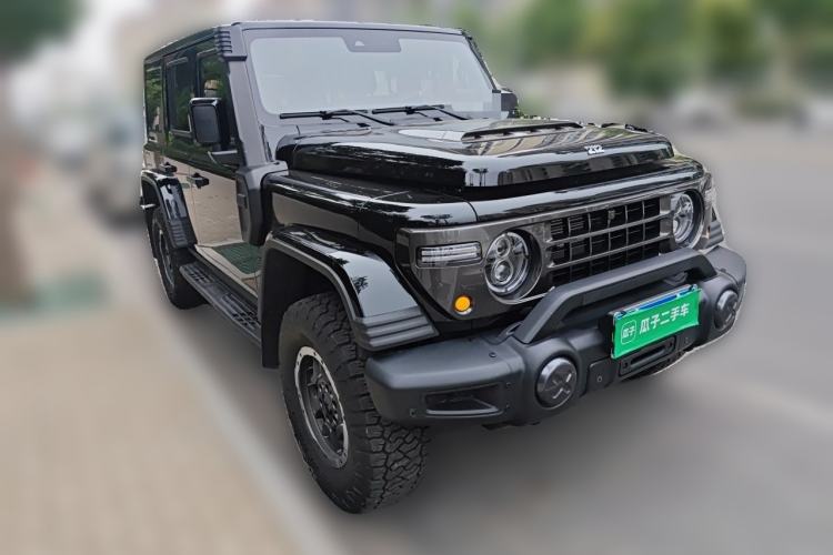 Used 212 T01 2025 2.0T Changfeng Front Right 45 Deg