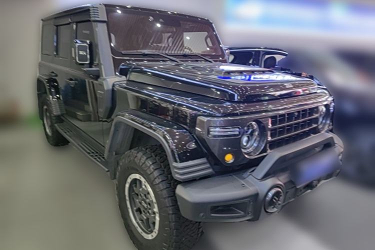 Used 212 T01 2025 2.0T Changfeng Front Right 45 Deg